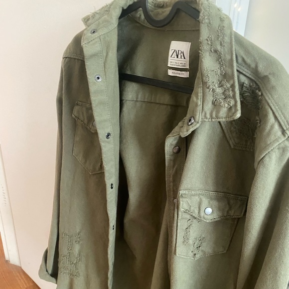Zara Men’s relaxed fit Green Jacket - Picture 1 of 3